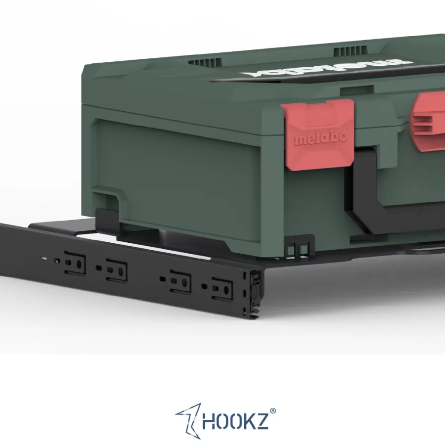 Auszug mit eingefahrener Makita Makpac