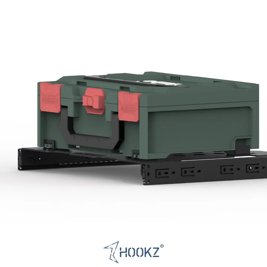 Vollauszug montiert mit Makita Makpac Box