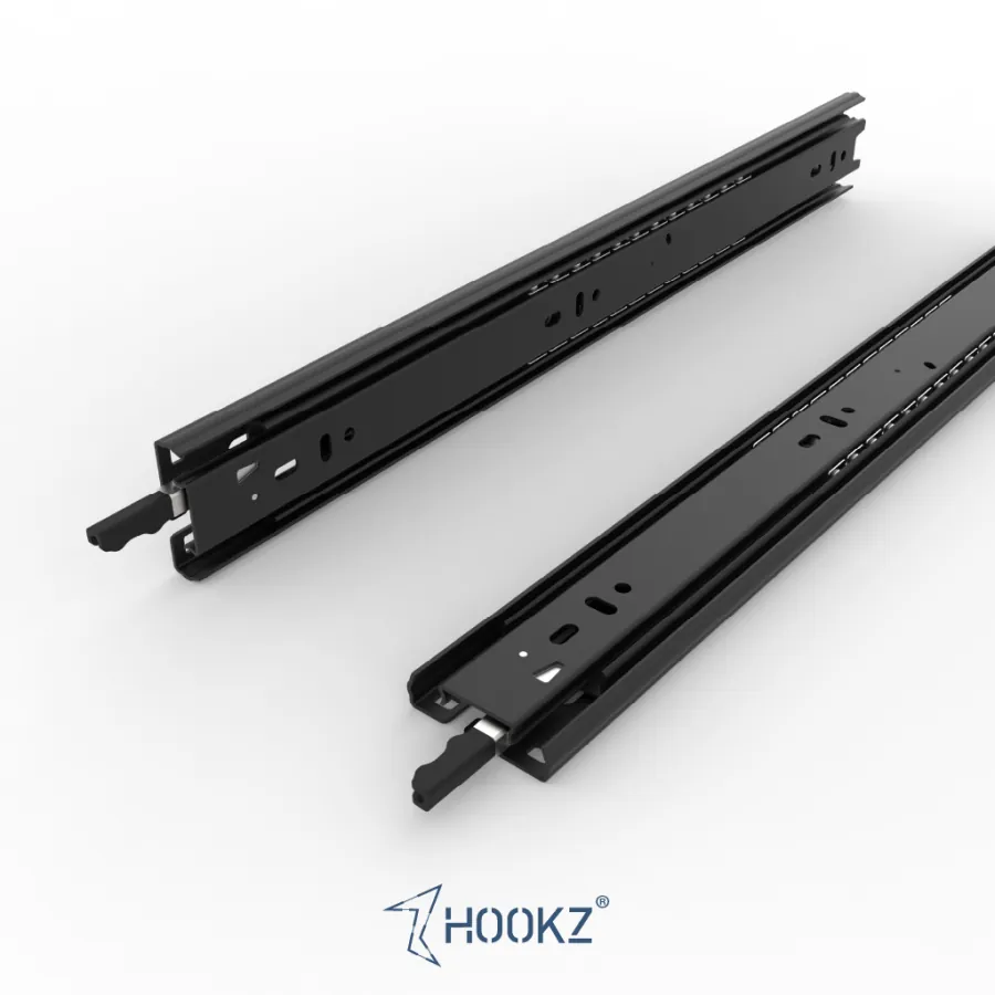 Auszug mit mechanischem Hebel zum Öffnen und Schließen